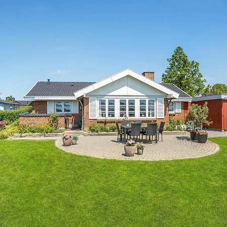 3 Bedroom Cozy In * Haderslev